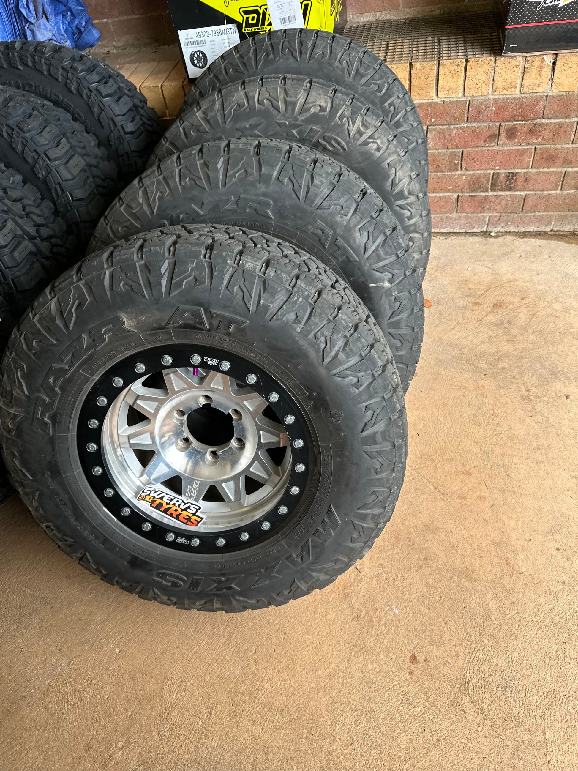 Maxis Razor At811 Maxxis RAZR AT811 A/T – SWERVS TYRES